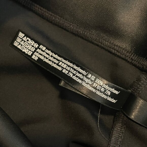 Victoria’s Secret Sport Black Faux Leather Contrast Panel Leggings • Medium - Picture 8 of 9